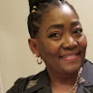 Meet your Posher, Vivian